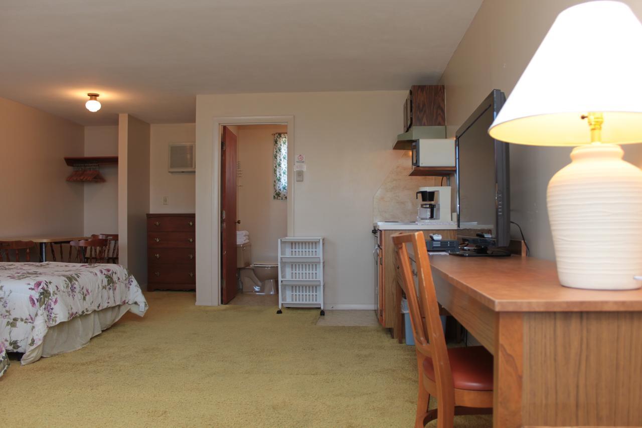 Inn Between The Beaches & Villager ยอร์ก ภายนอก รูปภาพ