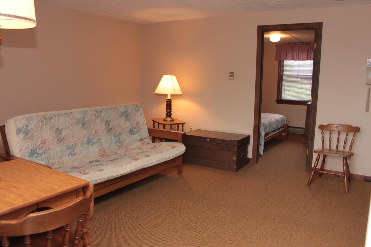 Inn Between The Beaches & Villager ยอร์ก ภายนอก รูปภาพ